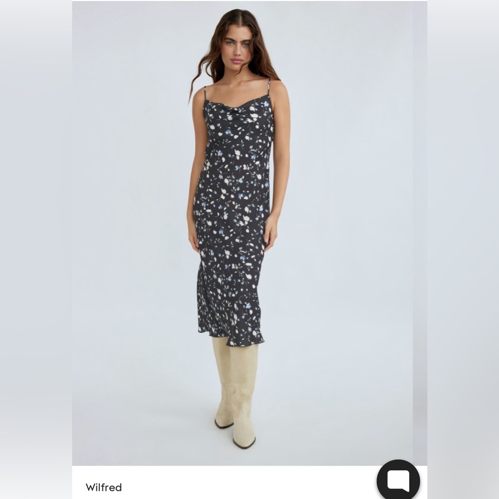 Wilfred Black Midi Dress with Elegant Silhouette